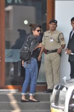 Priyanka Chopra snapped at Airport in Mumbai on 29th jan 2014